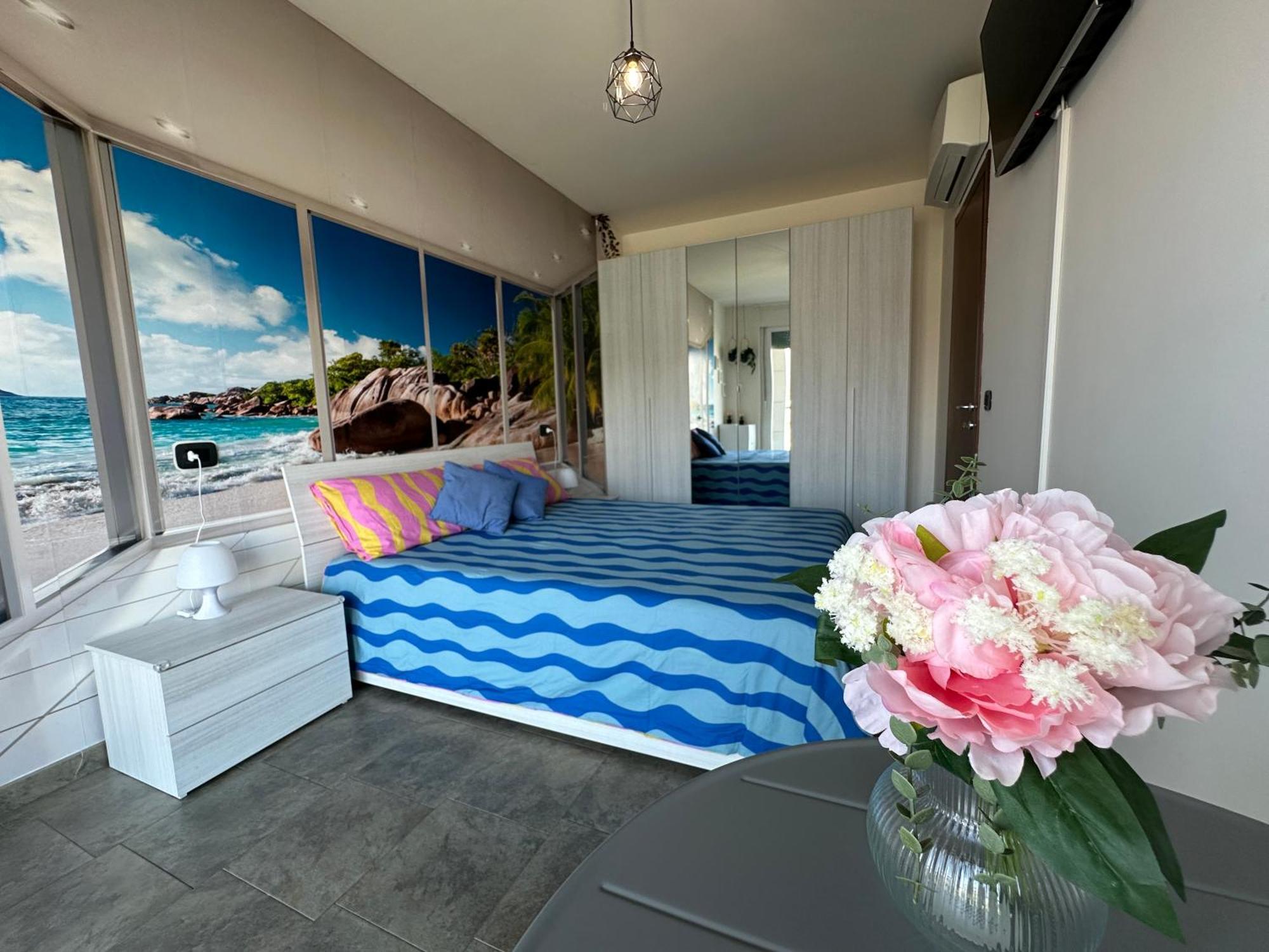 Il Gabbiano Savona "Luxury House" - Wifi, Parking, Shopping Center公寓 外观 照片