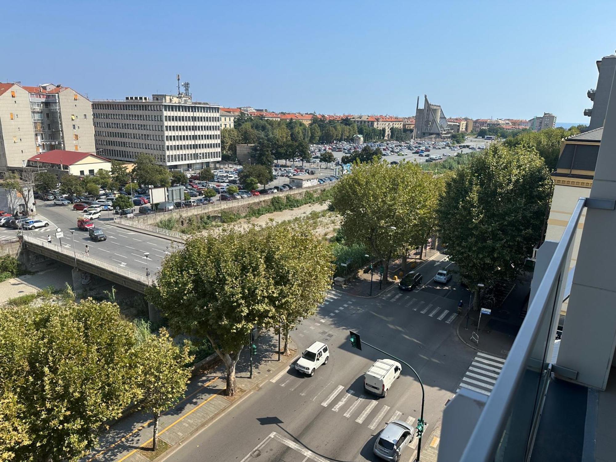 Il Gabbiano Savona "Luxury House" - Wifi, Parking, Shopping Center公寓 外观 照片